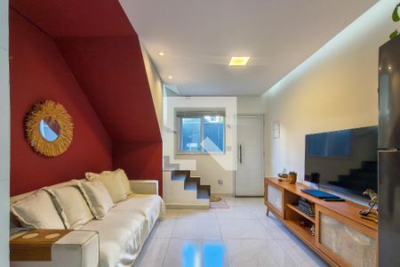 Sala de casa de condomínio para alugar com 2 quartos, 60m² em Aviação, Praia Grande