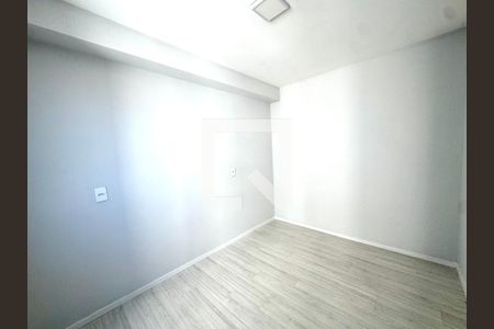 Quarto 2 de apartamento para alugar com 2 quartos, 37m² em Vila das Bandeiras, Guarulhos