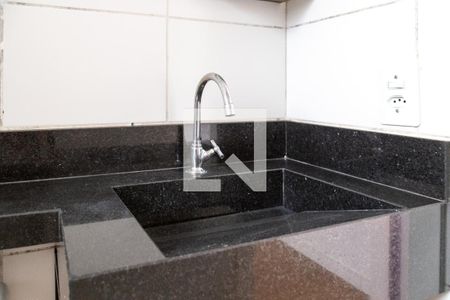Banheiro de apartamento para alugar com 2 quartos, 38m² em Jardim Albertina, Guarulhos