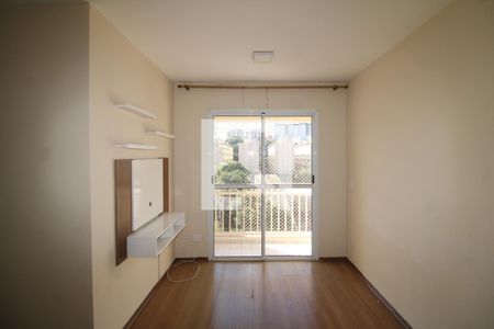 Sala de apartamento para alugar com 2 quartos, 50m² em Limão, São Paulo