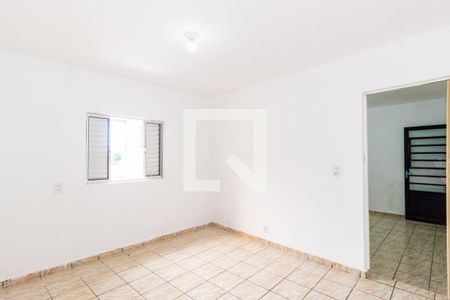 Quarto de casa para alugar com 1 quarto, 45m² em Vila Zat, São Paulo