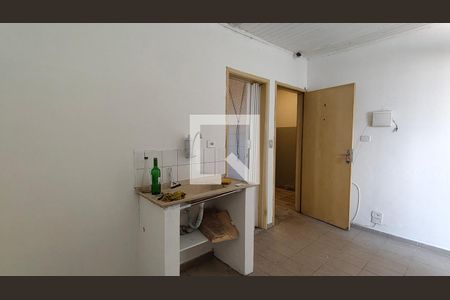 Cozinha de casa para alugar com 1 quarto, 30m² em Vila Pereira Cerca, São Paulo