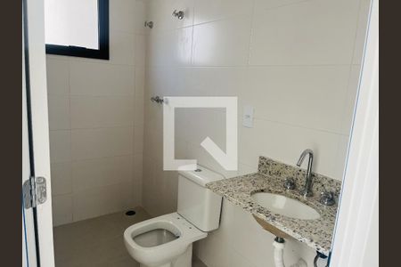 Banheiro  de apartamento à venda com 2 quartos, 60m² em Parque das Nações, Santo André