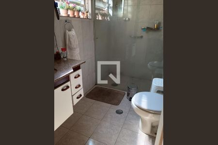 Banheiro  de casa à venda com 2 quartos, 125m² em Jardim Bela Vista, Santo André