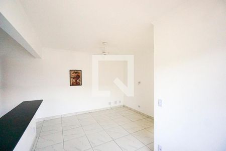 Sala de apartamento para alugar com 2 quartos, 54m² em Vila Carlos de Campos, São Paulo