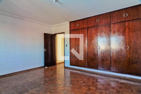 Casa para alugar com 3 quartos, 240m² em Jaguará, São Paulo