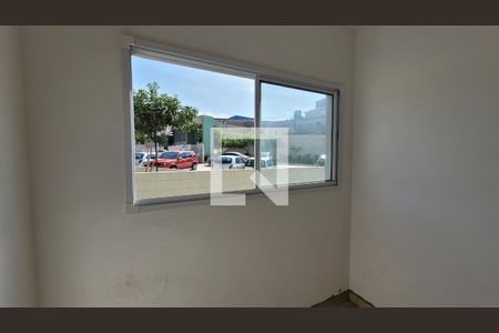 Apartamento para alugar com 2 quartos, 58m² em Pequeno Coração, Itaquaquecetuba