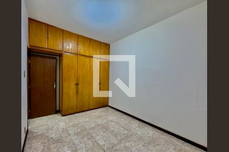 Casa à venda com 3 quartos, 119m² em Califórnia, Belo Horizonte