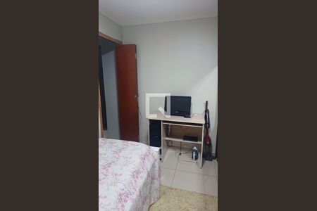 Quarto de apartamento à venda com 2 quartos, 55m² em Conjunto Residencial Sitio Oratorio, São Paulo