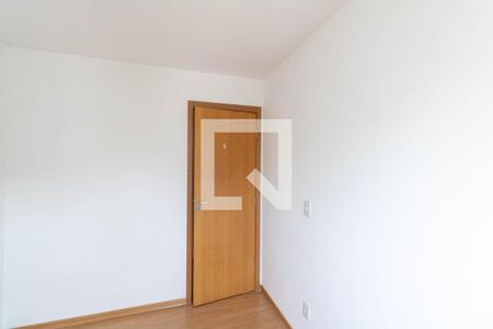 Quarto 1 de apartamento para alugar com 2 quartos, 45m² em Santa Cruz, Rio de Janeiro