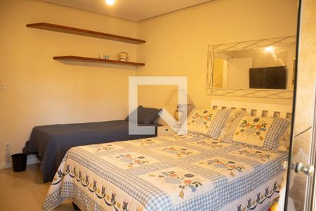Quarto de casa de condomínio para alugar com 8 quartos, 1200m² em Barra da Tijuca, Rio de Janeiro