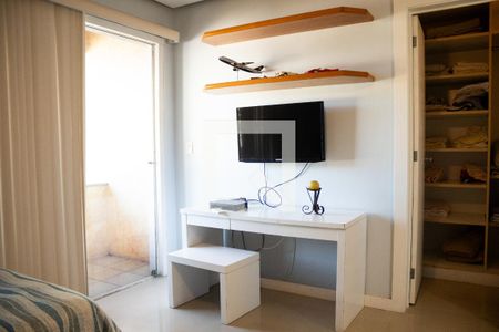 Quarto de casa de condomínio para alugar com 8 quartos, 1200m² em Barra da Tijuca, Rio de Janeiro