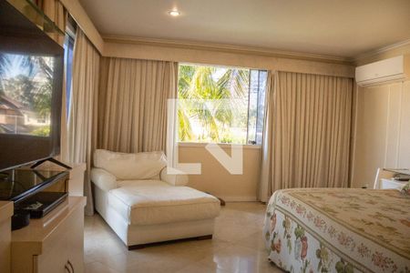 Quarto de casa de condomínio para alugar com 8 quartos, 1200m² em Barra da Tijuca, Rio de Janeiro