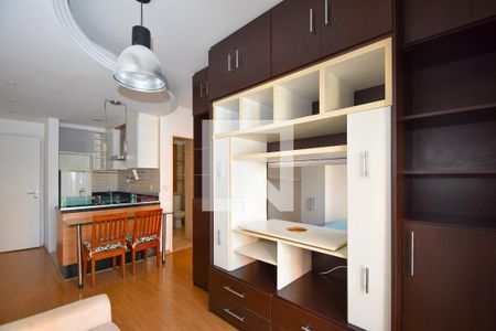 Sala de estar de kitnet/studio para alugar com 1 quarto, 33m² em Pinheiros, São Paulo
