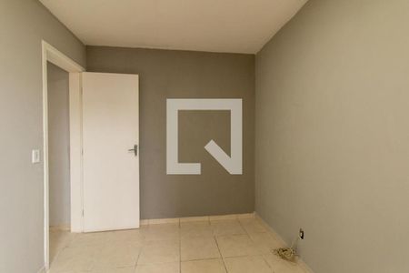 Quarto 1 de apartamento para alugar com 2 quartos, 45m² em Santa Cândida, Curitiba