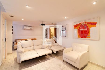 Sala de tv de apartamento à venda com 2 quartos, 148m² em Rio Pequeno, São Paulo