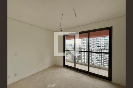 Quarto de kitnet/studio à venda com 1 quarto, 25m² em Santo Amaro, São Paulo