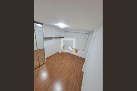 Quarto de apartamento à venda com 2 quartos, 102m² em Icaraí, Niterói