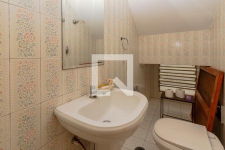 Lavabo de casa à venda com 3 quartos, 160m² em Vila Cordeiro, São Paulo