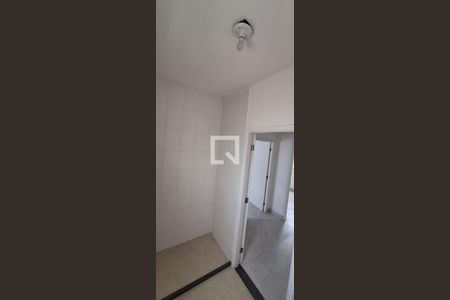 Casa de Condomínio para alugar com 2 quartos, 65m² em Água Espraiada, Cotia
