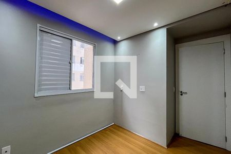 Quarto 1 de apartamento para alugar com 2 quartos, 40m² em Jardim Santa Emilia, São Paulo
