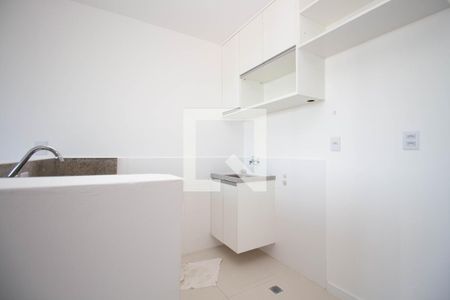 Cozinha e Área de Serviço de apartamento para alugar com 1 quarto, 39m² em Shcgn 703, Brasília