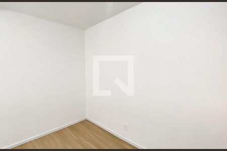 Quarto 1 de apartamento para alugar com 2 quartos, 39m² em Vila Campanela, São Paulo