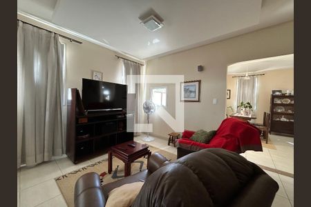 Sala de casa de condomínio para alugar com 4 quartos, 284m² em Morro das Pedras, Florianópolis