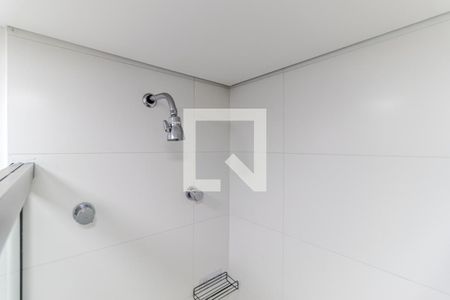 Banheiro de kitnet/studio para alugar com 1 quarto, 22m² em Vila Buarque, São Paulo