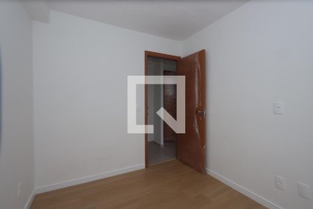 Quarto 1 de apartamento para alugar com 2 quartos, 37m² em Vila Antonieta, São Paulo