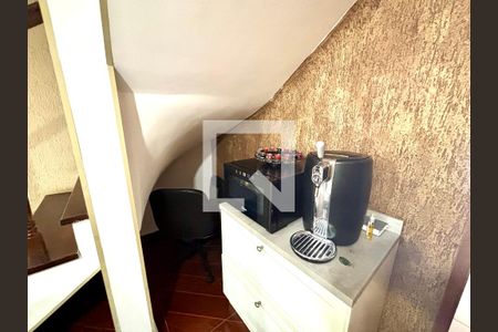 Escritório de casa à venda com 2 quartos, 120m² em Jardim Artur Alvim, São Paulo