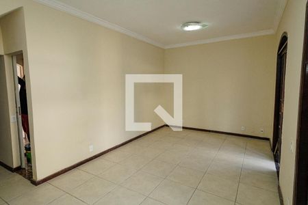 Sala de casa para alugar com 3 quartos, 200m² em Campo Grande, Rio de Janeiro