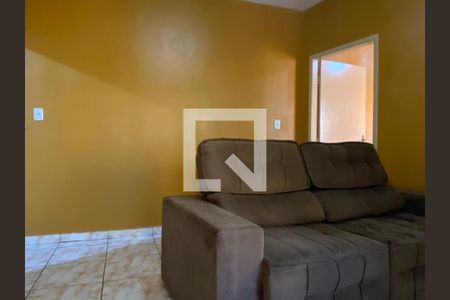 Sala de casa para alugar com 1 quarto, 60m² em São Pedro, Osasco