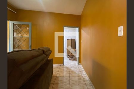 Sala de casa para alugar com 1 quarto, 60m² em São Pedro, Osasco
