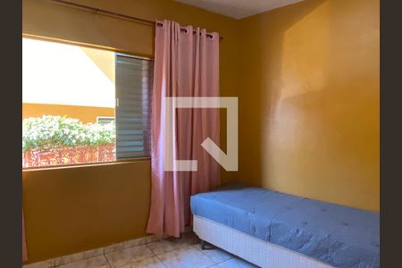 Quarto de casa para alugar com 1 quarto, 60m² em São Pedro, Osasco