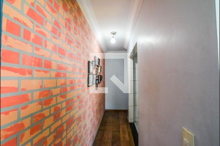 Corredor de apartamento para alugar com 2 quartos, 63m² em Jardim Rina, Santo André