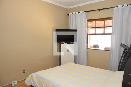 Quarto Suíte de casa para alugar com 3 quartos, 100m² em Jardim Capao Redondo, Embu das Artes