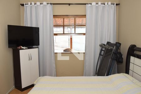 Quarto Suíte de casa para alugar com 3 quartos, 100m² em Jardim Capao Redondo, Embu das Artes