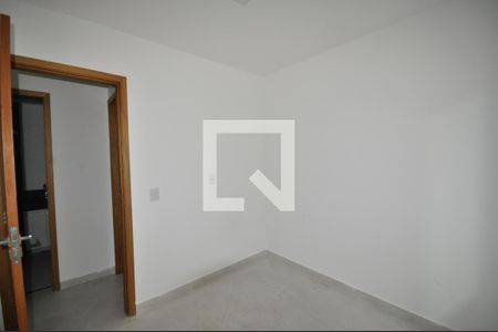 Quarto 1 de apartamento para alugar com 2 quartos, 38m² em Vila Isolina Mazzei, São Paulo
