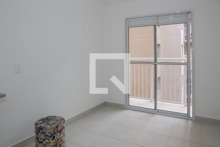Sala e Cozinha de apartamento para alugar com 2 quartos, 44m² em Bom Retiro, São Paulo