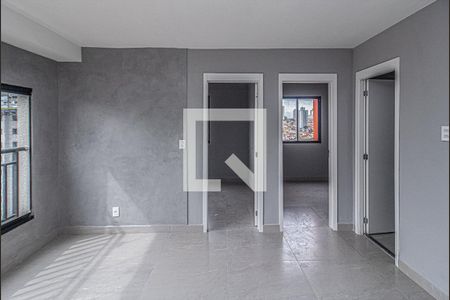 sala e cozinha compartilhadas_8 de apartamento para alugar com 2 quartos, 40m² em Vila Nair, São Paulo