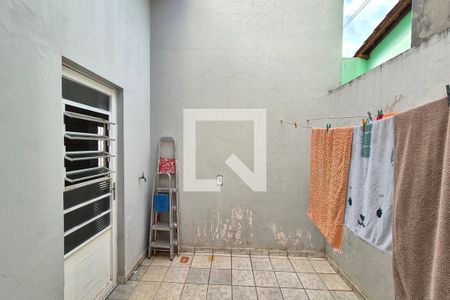 Vista do Quarto 1  de casa à venda com 3 quartos, 172m² em Jardim Nova Mercedes, Campinas