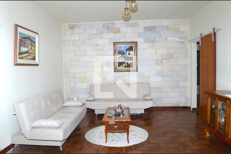 Sala de estar de casa à venda com 2 quartos, 173m² em Goiânia, Belo Horizonte