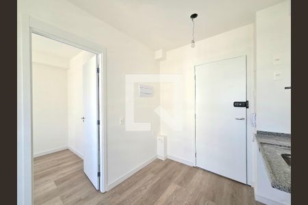 Sala/Cozinha de apartamento para alugar com 1 quarto, 25m² em Vila Nova Conceição, São Paulo
