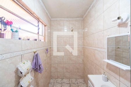 Banheiro Social de casa à venda com 3 quartos, 173m² em Vila Guaraciaba, Santo André