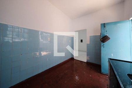 Cozinha e Área de Serviço de casa para alugar com 1 quarto, 50m² em Vila Cisper, São Paulo