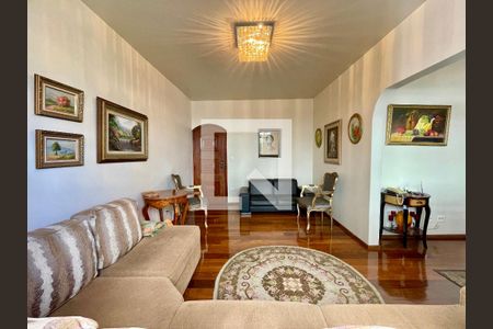 Apartamento à venda com 4 quartos, 180m² em Savassi, Belo Horizonte