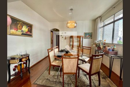 Apartamento à venda com 4 quartos, 180m² em Savassi, Belo Horizonte