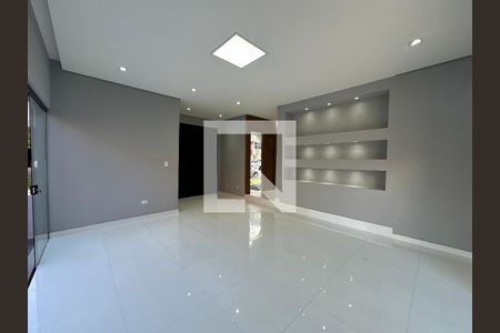 Sala de casa de condomínio para alugar com 4 quartos, 400m² em Quintas do Ingaí, Barueri