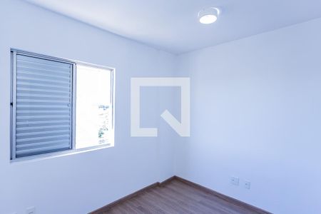 Quarto 2 de apartamento à venda com 2 quartos, 53m² em Parque Maria Domitila, São Paulo